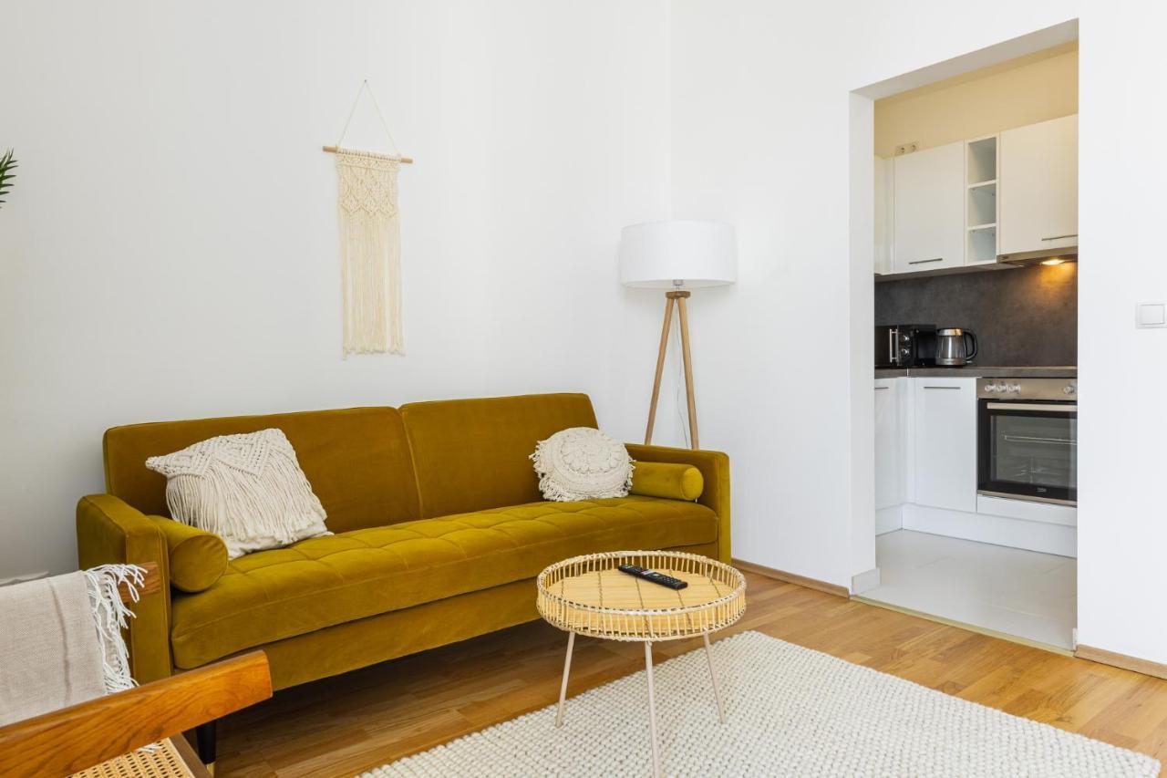 Bright Stylish Apartment With A Balcony In A Top Location Vienna Esterno foto